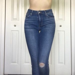 Mid-Rise Levi Stretch Ankle Jeans